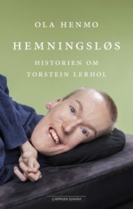 Omslag på Ola Henmos bok Hemningsløs