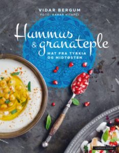 Hummus og granateple av Vidar Bergum