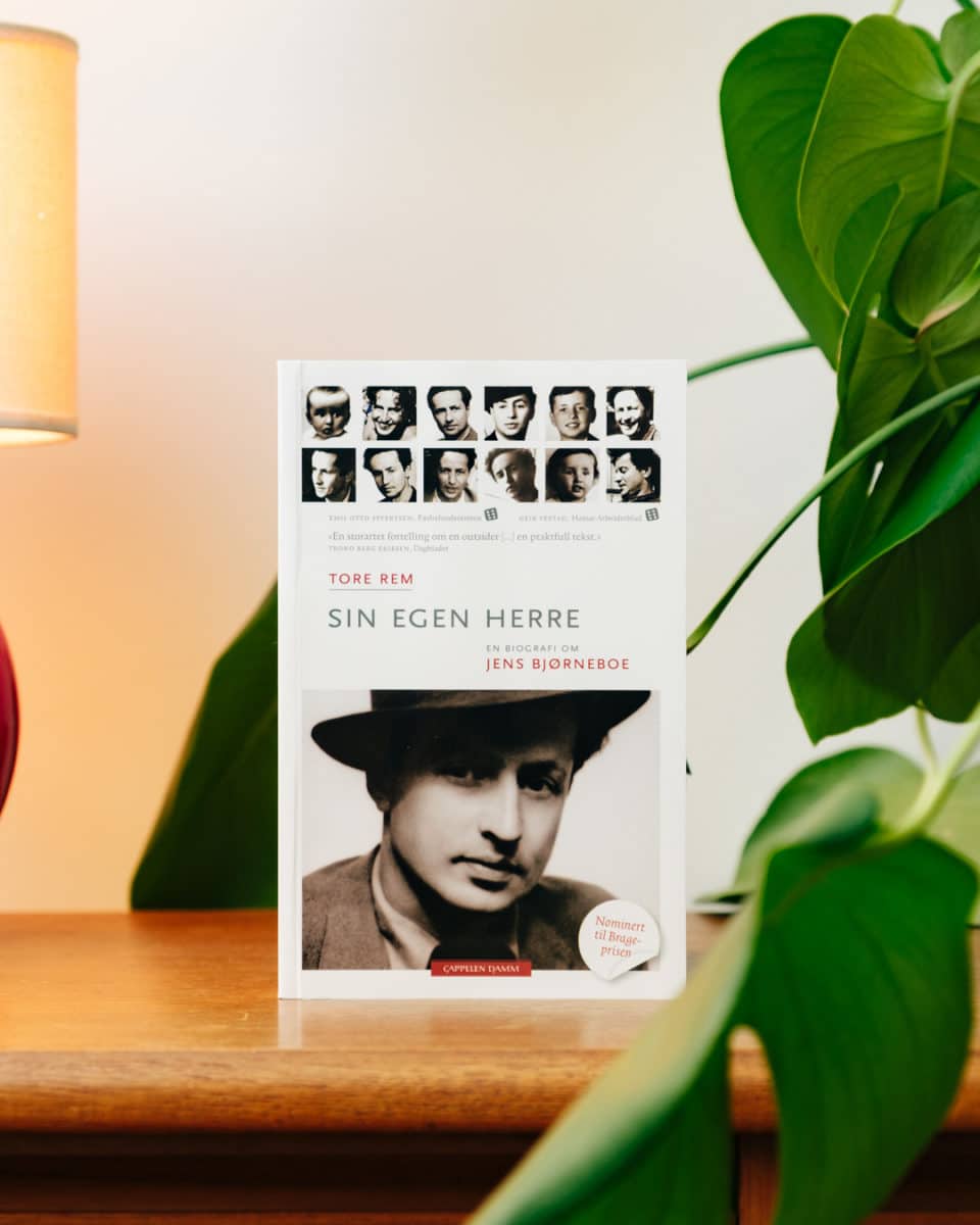 Foto av «Sin egen herre» av Tore Rem