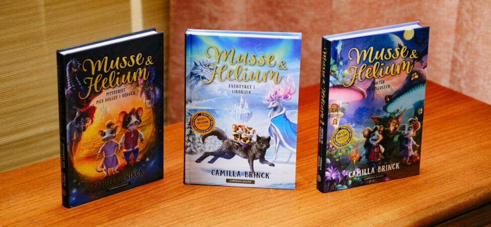 bilde av de tre bøkene i Musse og Helium-serien