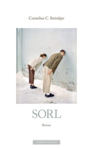 Omslaget til romanen "Sorl" av Cornelius C. Steinkjer
