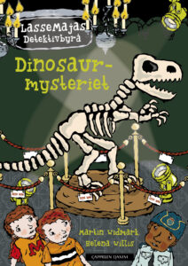 Bokomslag med illustrasjon av detektivene og et dinosaurskjelett